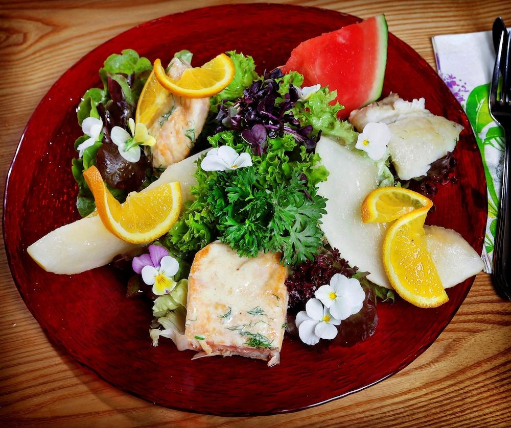 Himmel Landshut Pension - Restaurant - Café