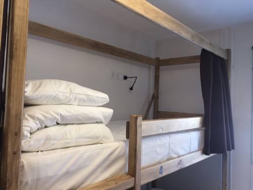 Hostel 65