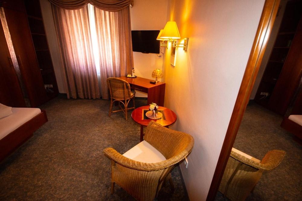 Kaiserstuhler Hof Hotel-Restaurant