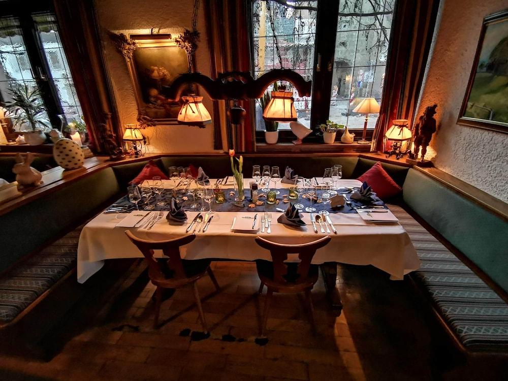 Kaiserstuhler Hof Hotel-Restaurant