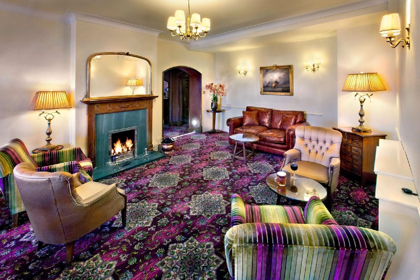 The Kingsway Hotel