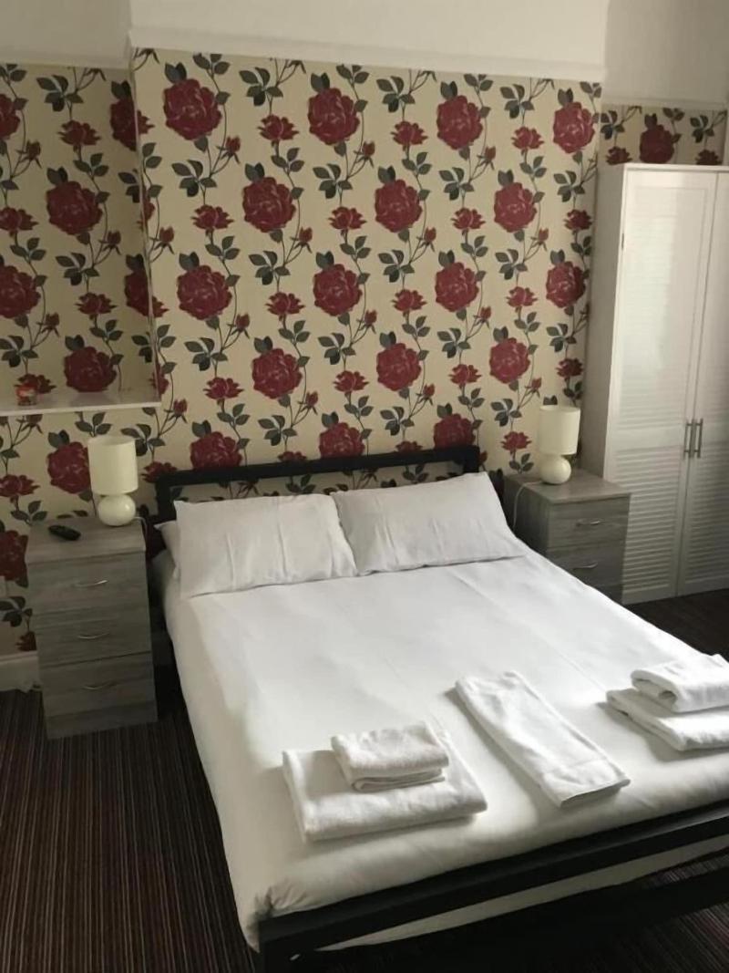 The Glenwood Hotel