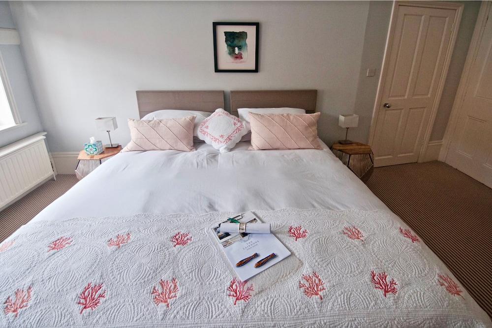 The Laindons Guest House