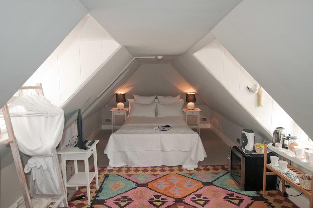 The Laindons Guest House
