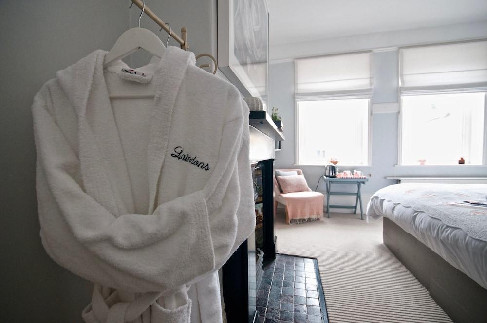 The Laindons Guest House
