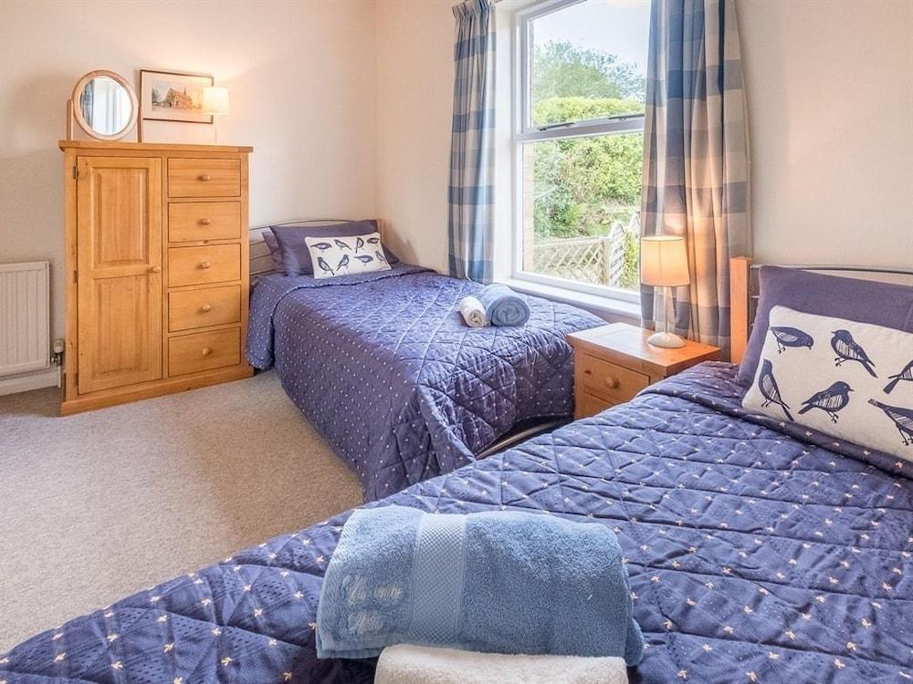 Luccombe Villa Holiday Apartments