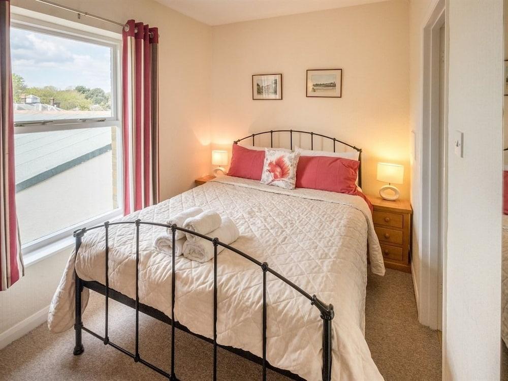 Luccombe Villa Holiday Apartments