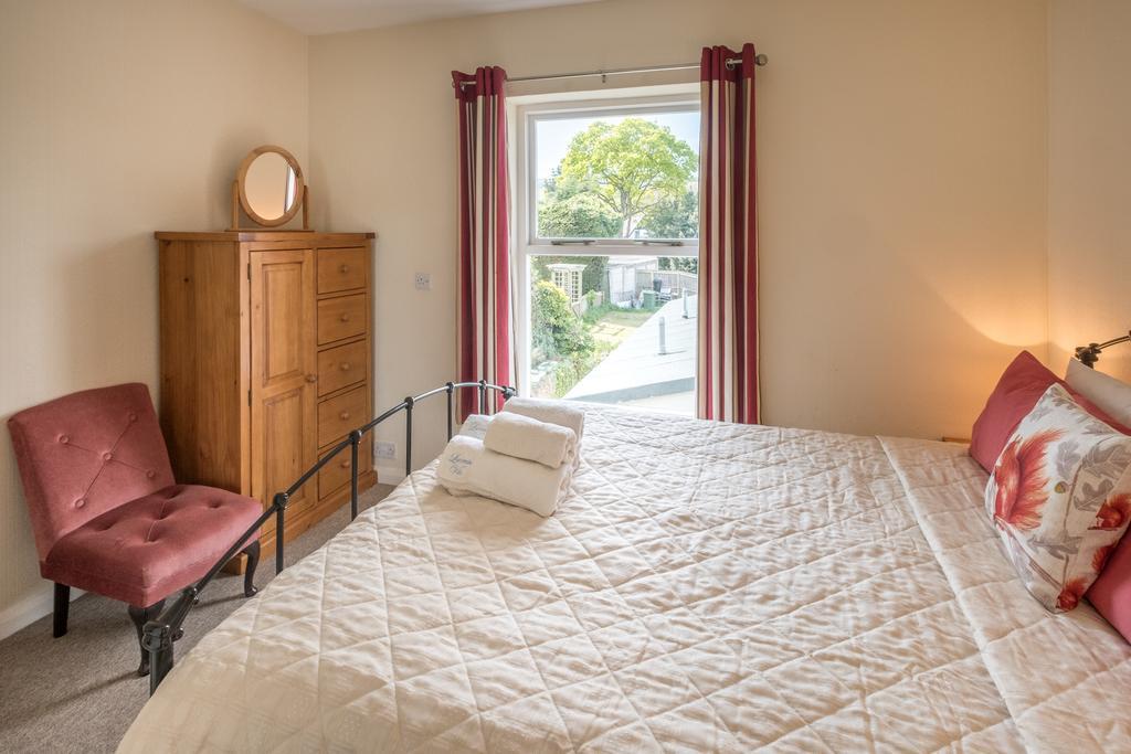 Luccombe Villa Holiday Apartments