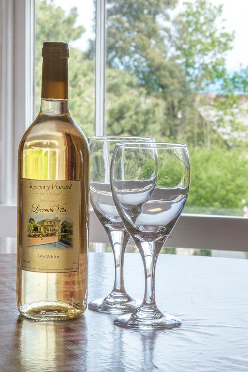 Luccombe Villa Holiday Apartments