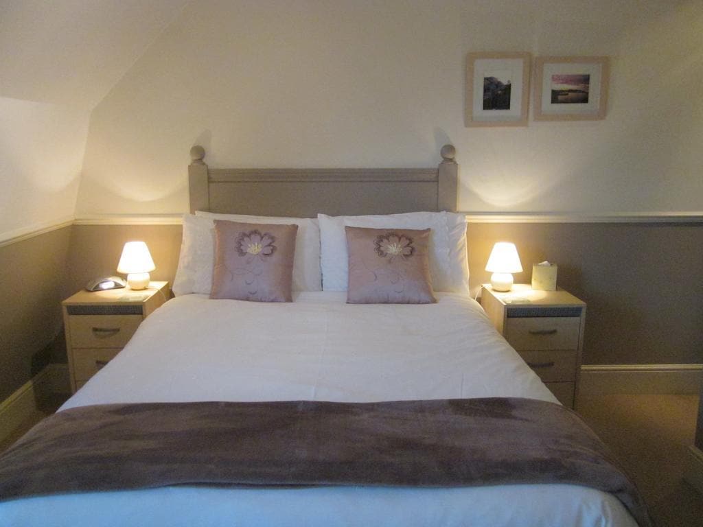 Beach House Bed & Breakfast