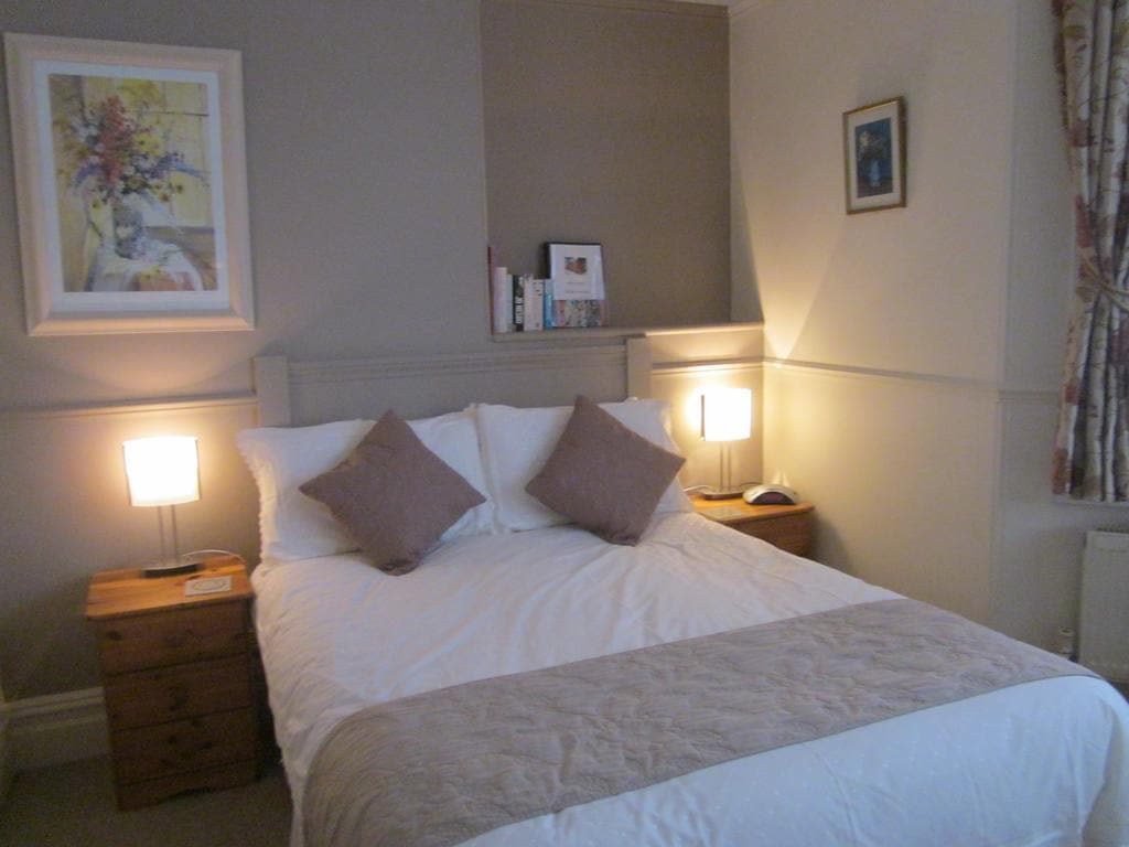 Beach House Bed & Breakfast