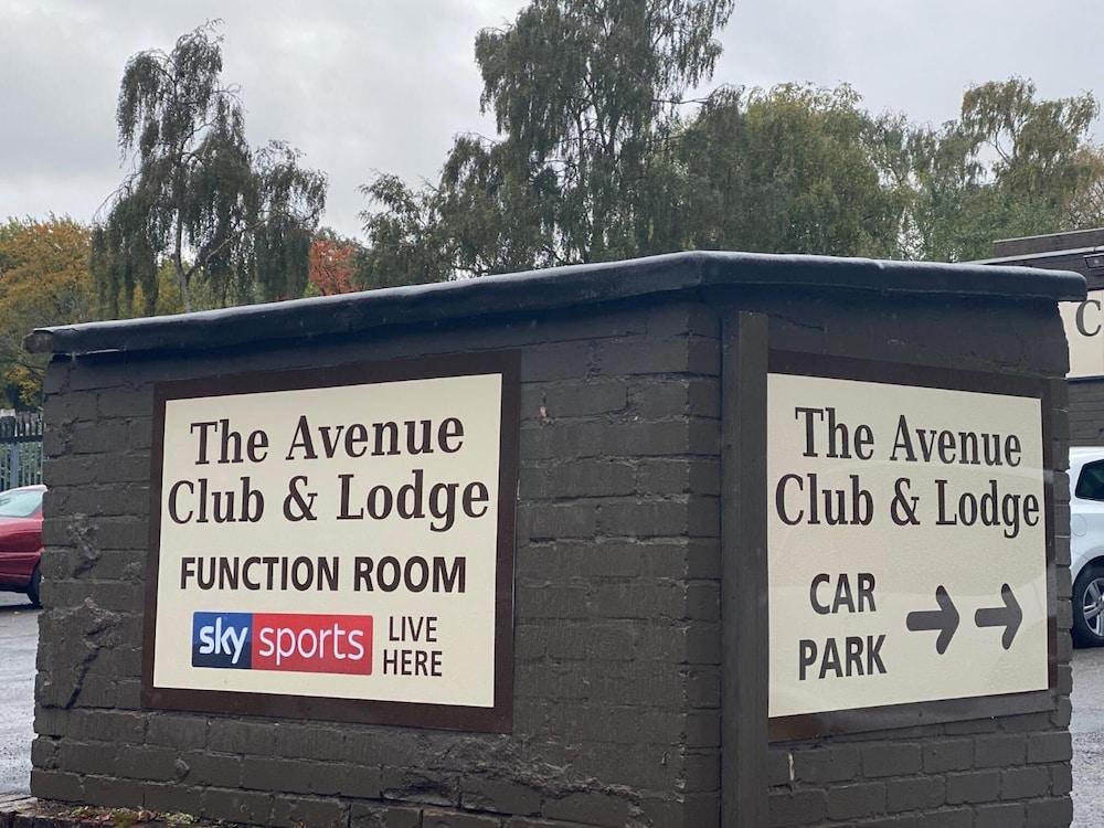 Avenue Club and Lodge