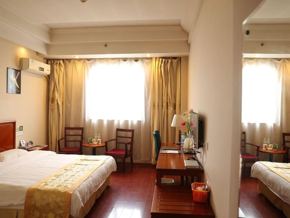 GreenTree Inn Shandong Binzhou Third Huanghe Road Wusi Plaza Express Hotel