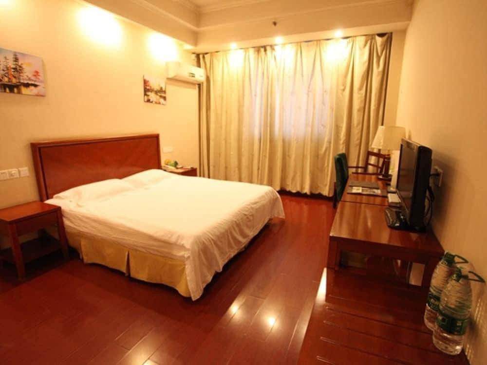 GreenTree Inn Shandong Binzhou Third Huanghe Road Wusi Plaza Express Hotel