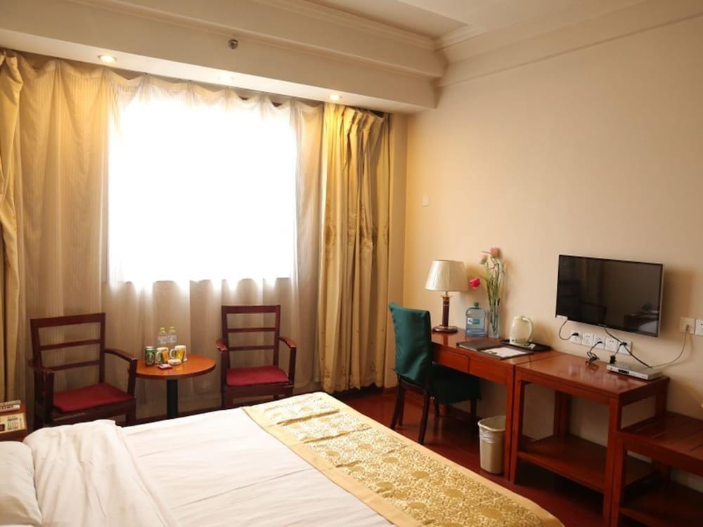 GreenTree Inn Shandong Binzhou Third Huanghe Road Wusi Plaza Express Hotel