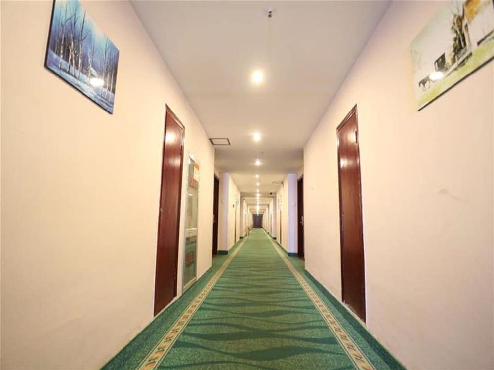 GreenTree Inn Shandong Binzhou Third Huanghe Road Wusi Plaza Express Hotel