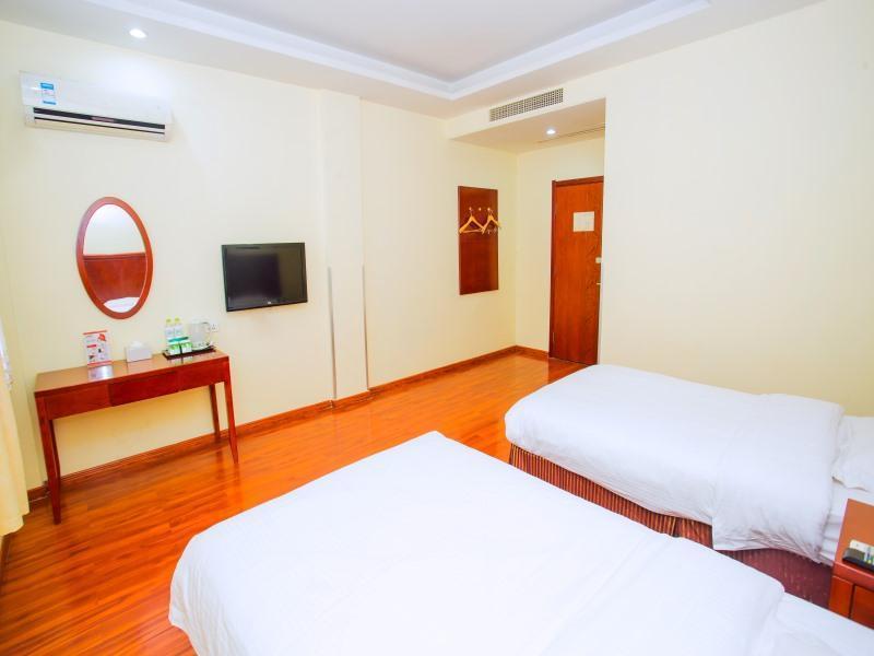 GreenTree Inn Weifang Wanda Plaza Yuhe Road Express Hotel