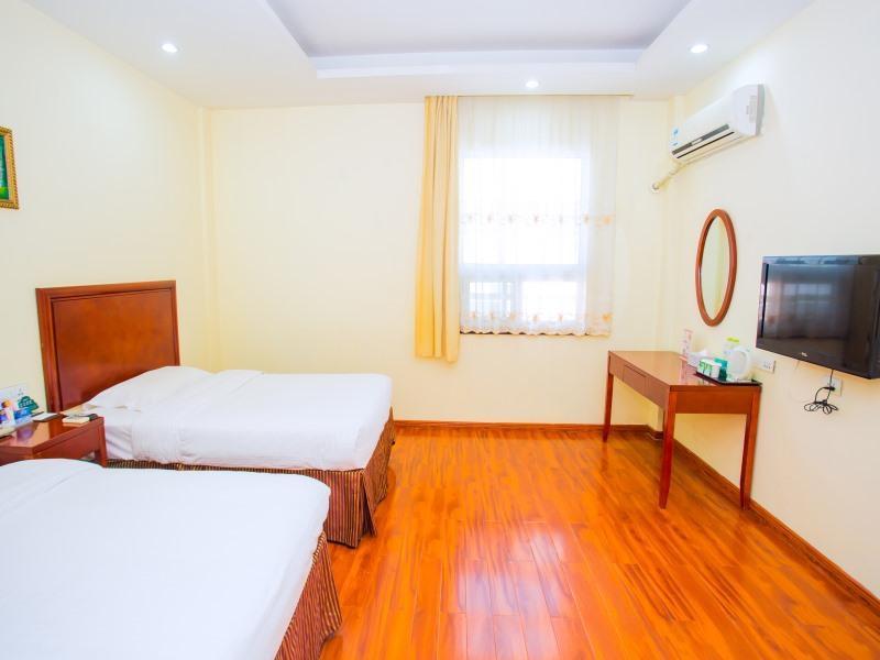 GreenTree Inn Weifang Wanda Plaza Yuhe Road Express Hotel