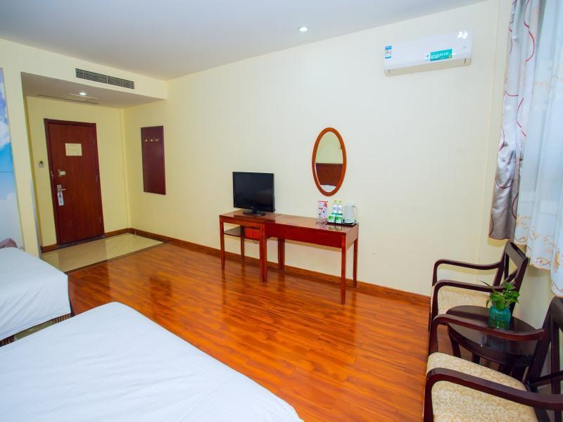 GreenTree Inn Weifang Wanda Plaza Yuhe Road Express Hotel