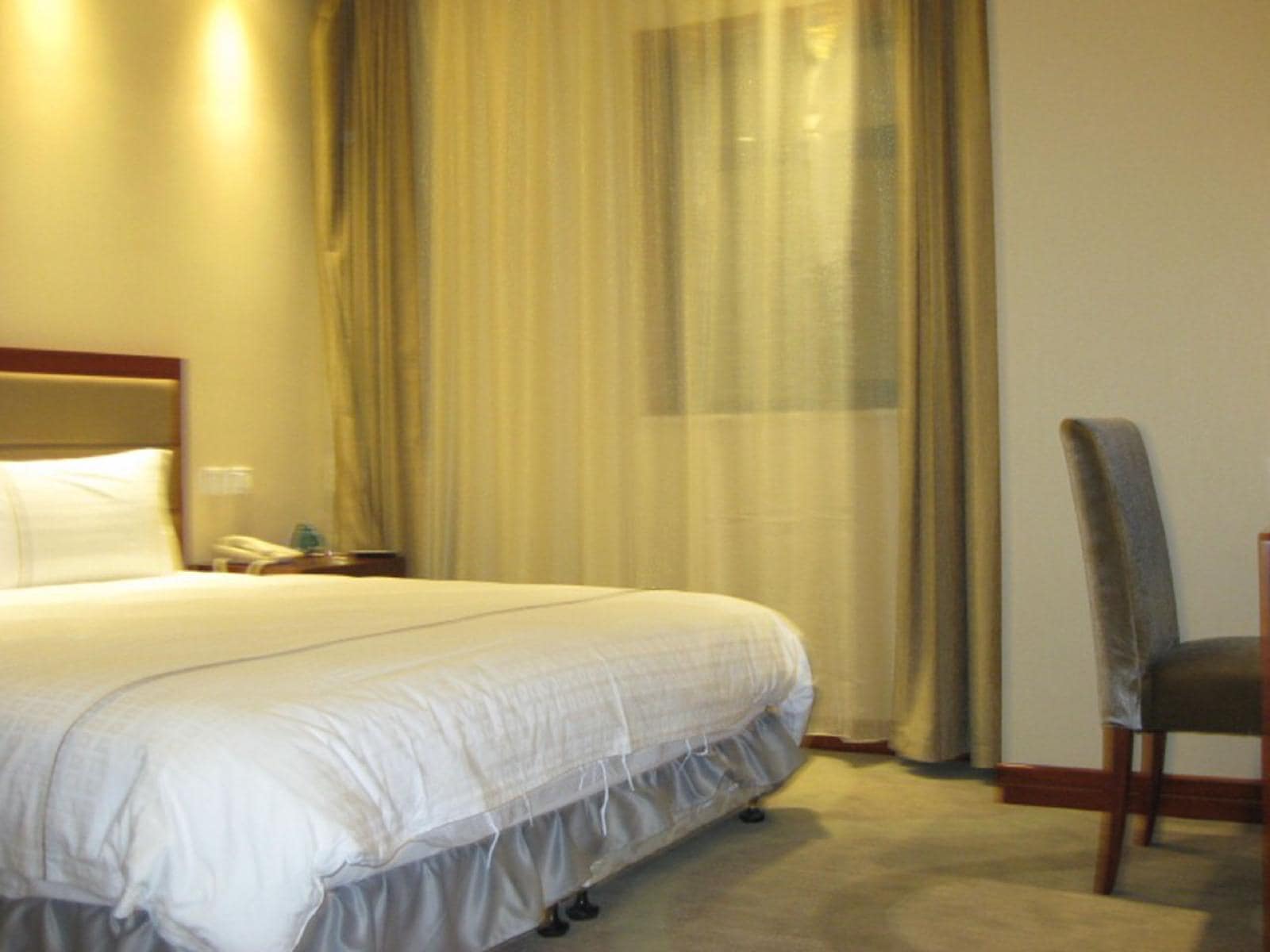 Greentree Inn Xizhou Fanshi County Bus Station Hotel