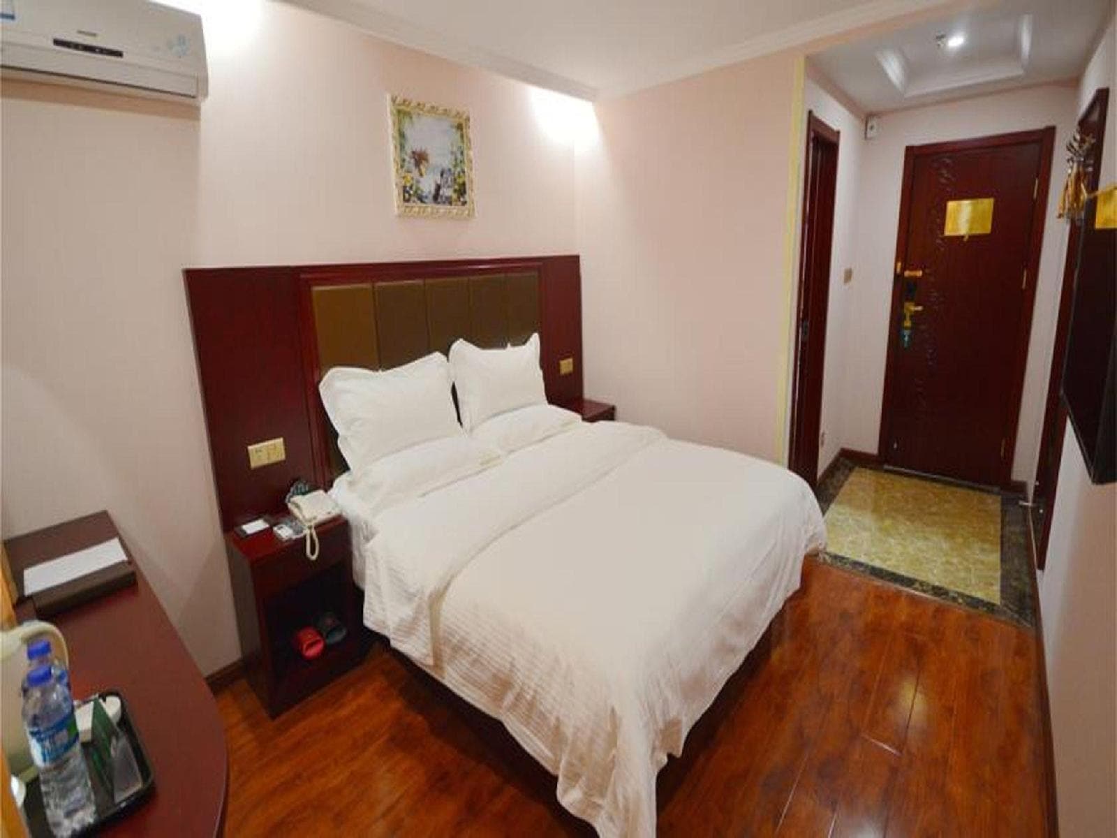 Greentree Inn Xizhou Fanshi County Bus Station Hotel