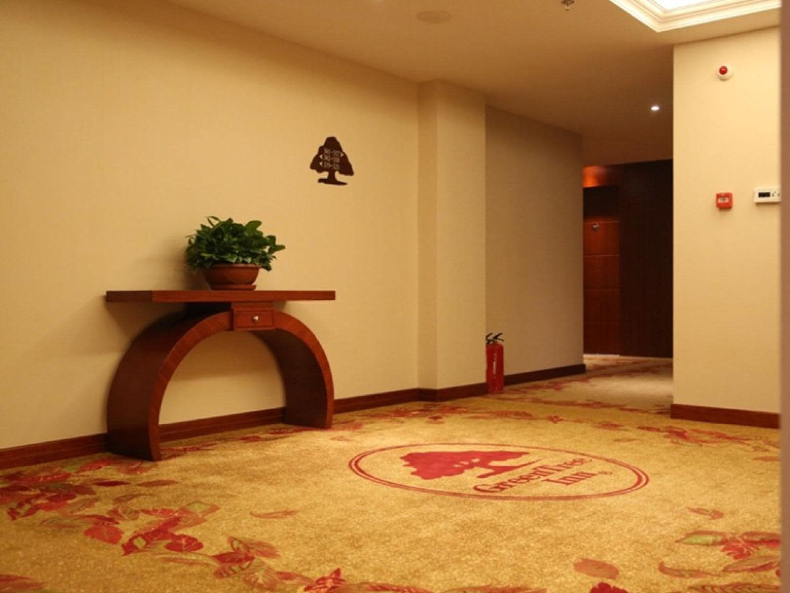 Greentree Inn Xizhou Fanshi County Bus Station Hotel