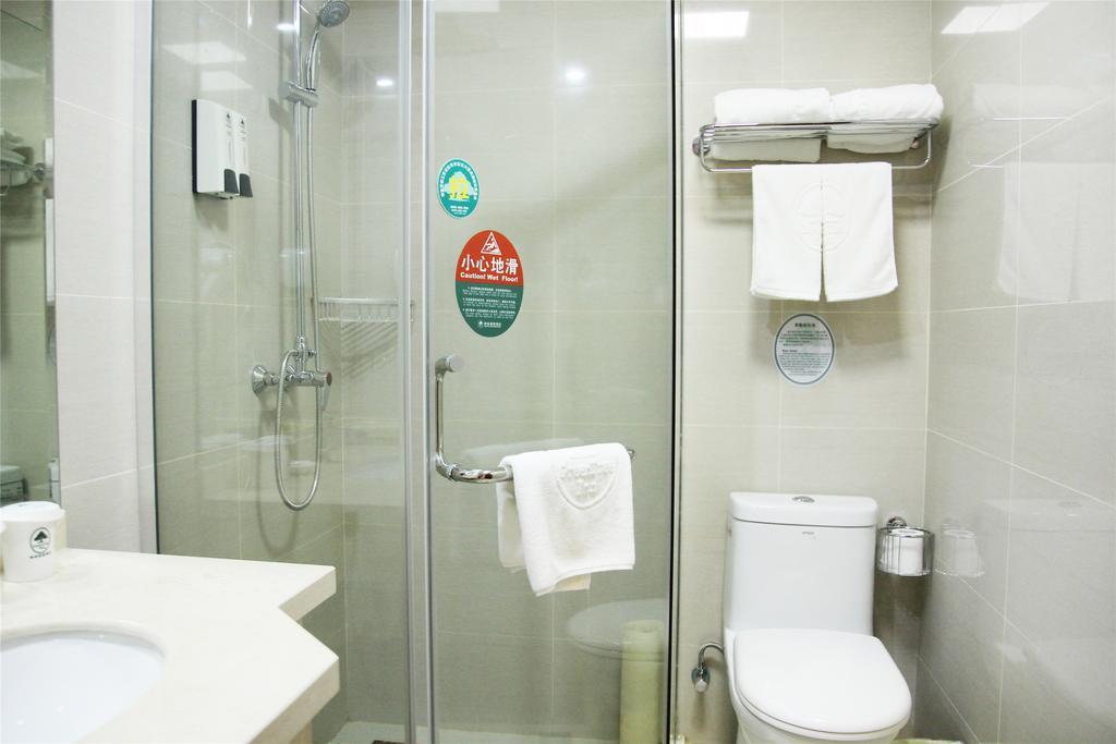 GreenTree Inn AnHui GuangDe ZhongYang LeCheng Business Hotel