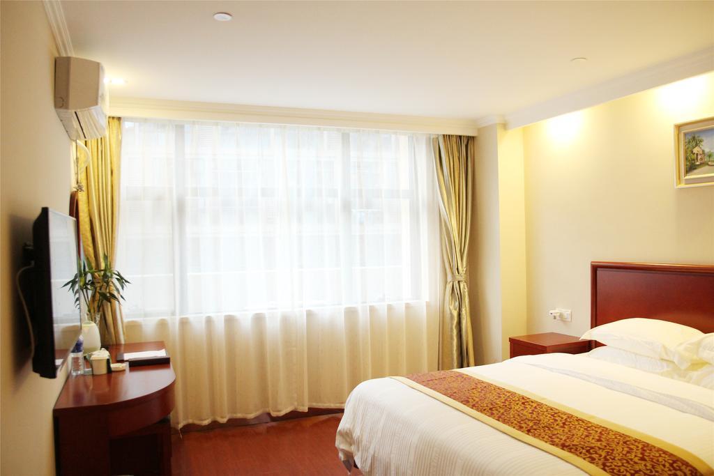 GreenTree Inn AnHui GuangDe ZhongYang LeCheng Business Hotel