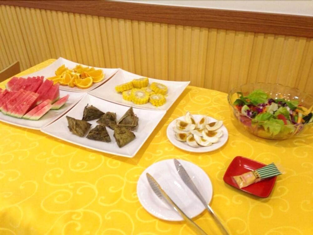 Greentree Inn Wuxi New District North Changjiang Road Jincheng Road Express Hotel