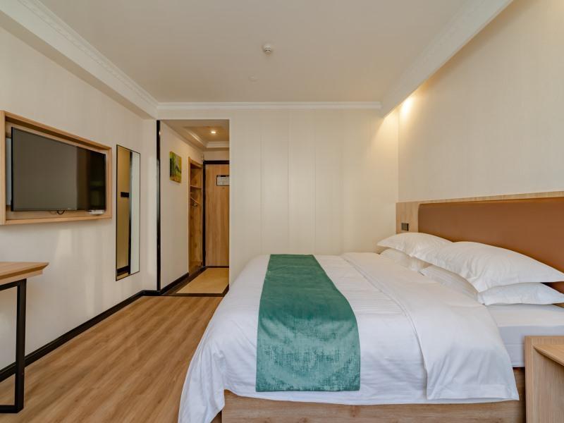 GreenTree Inn Hefei Lujiang Yulongwan Express Hotel