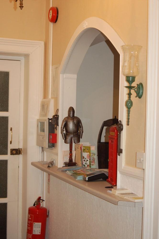 Knights Rest B&B