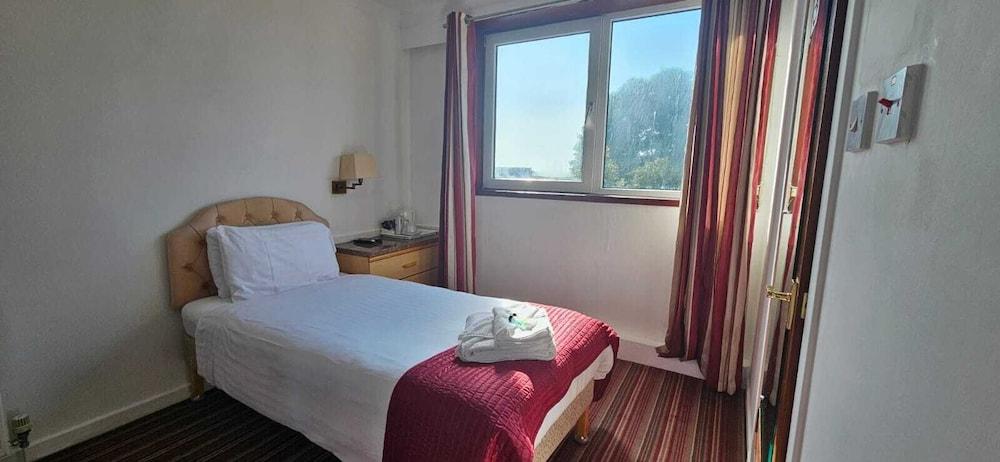 Brig Inn Hotel