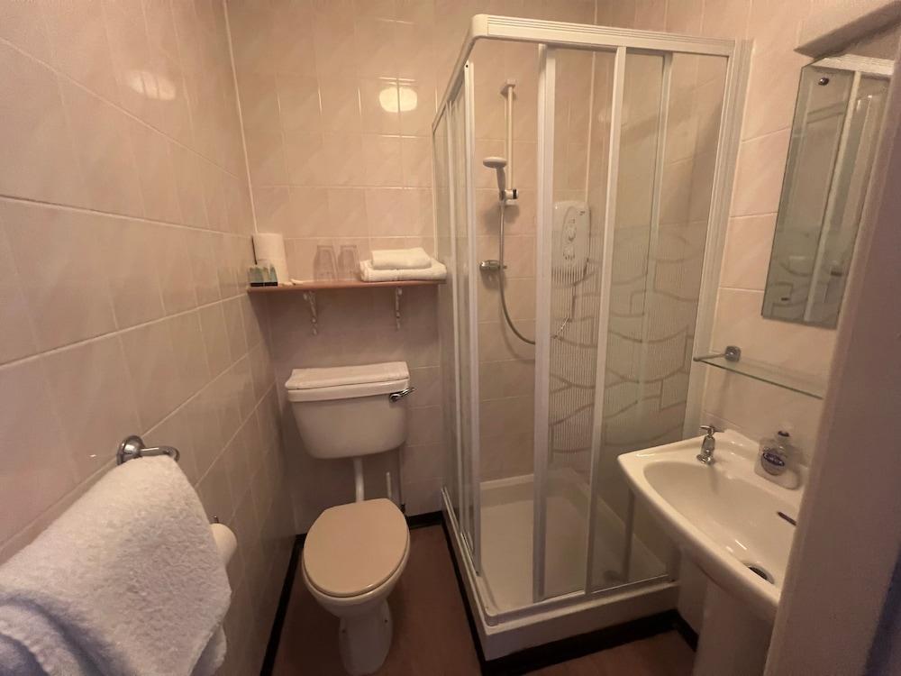 Brig Inn Hotel