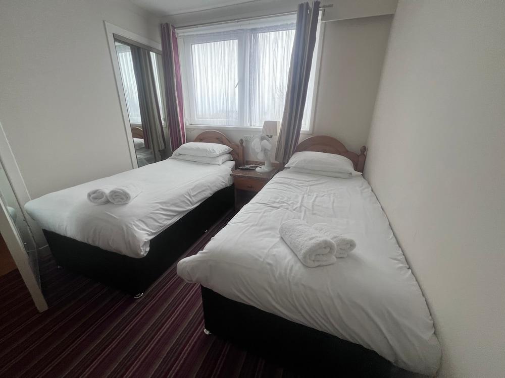 Brig Inn Hotel