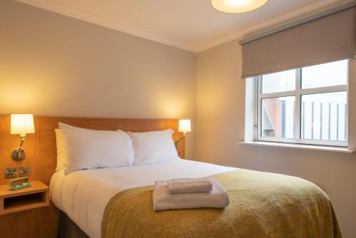 PREMIER SUITES Reading