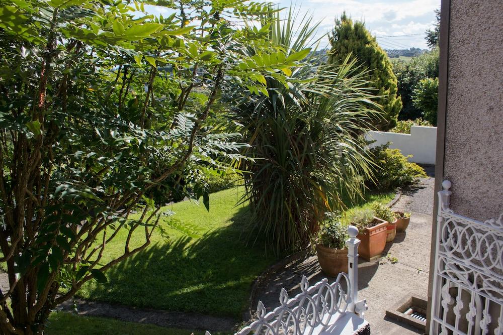 23@Hillsborough Road B&B