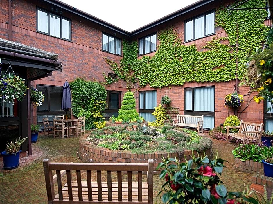 Warwick Conferences Radcliffe