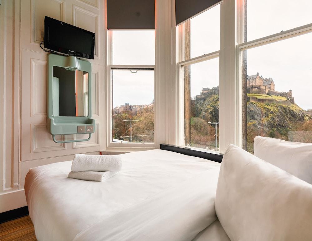 easyHotel Edinburgh