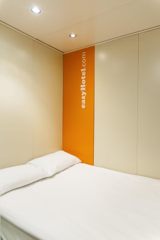 easyHotel Edinburgh