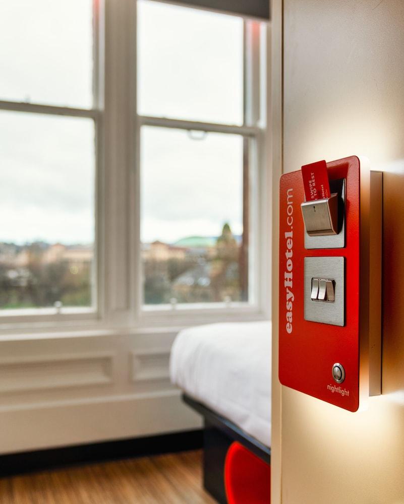 easyHotel Edinburgh