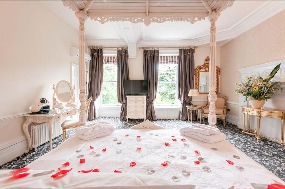 Alfreton Hall