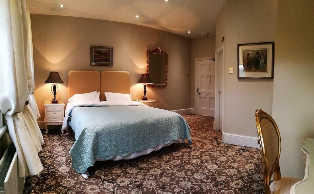 Alfreton Hall