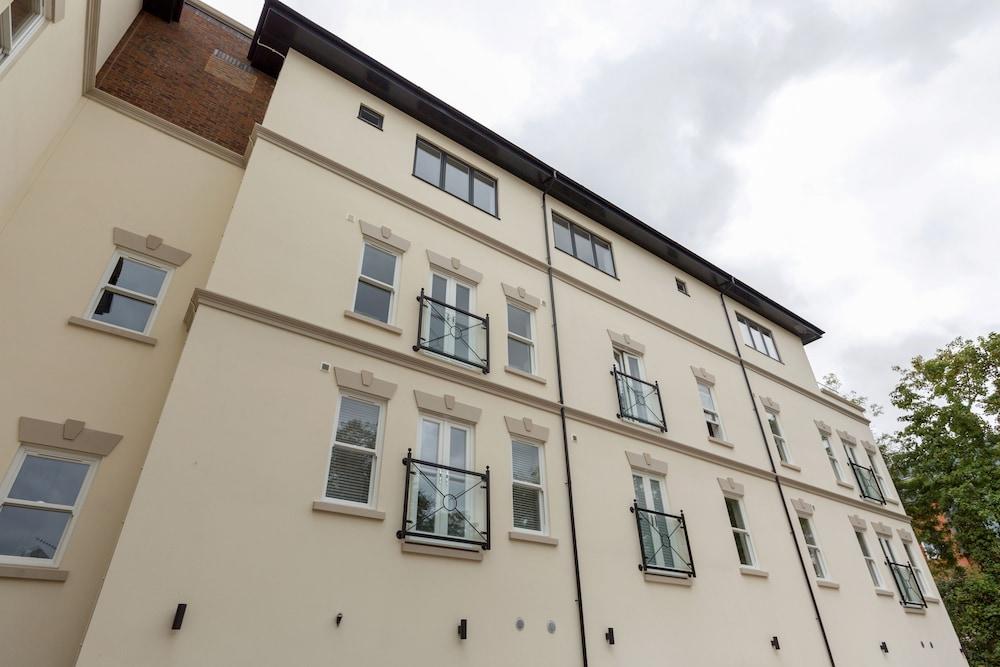 Trinity House by Roomspace Apartments