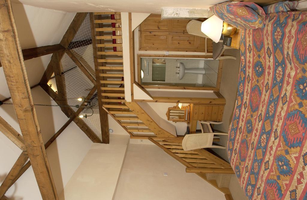 Centre of Britain Hotel