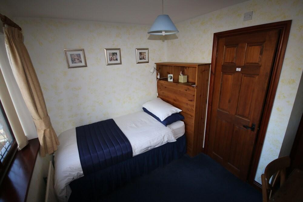 Eagles Guest House