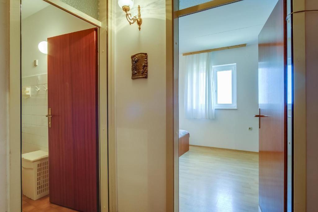 Apartments Nives