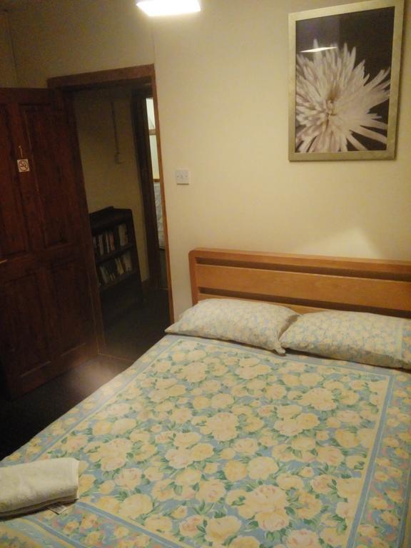 Narrowboat Inn