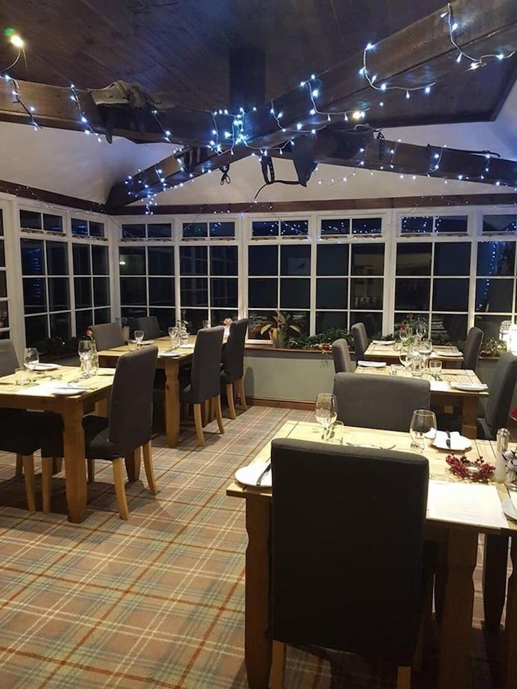 The Fox Inn