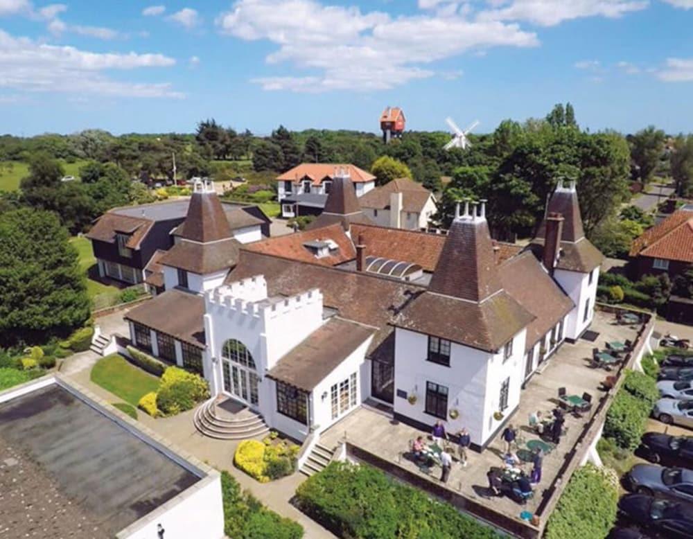 Thorpeness Golf Club & Hotel