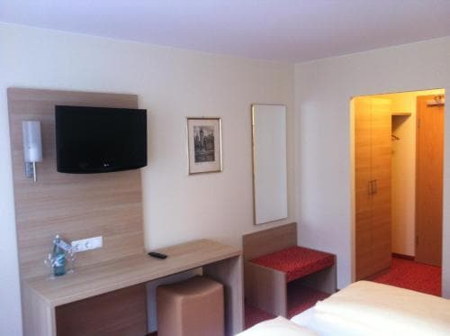 Tauberhotel Kette